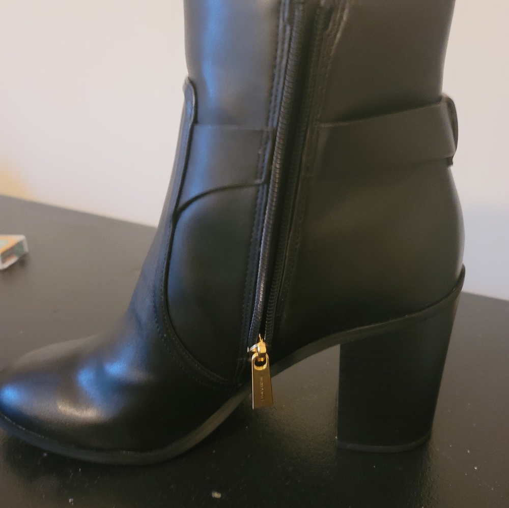 Booties - Picture 6 of 7